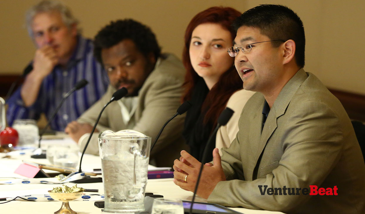 Global Fortune 500 marketing thought leader. Conference speaker on digital best practices.